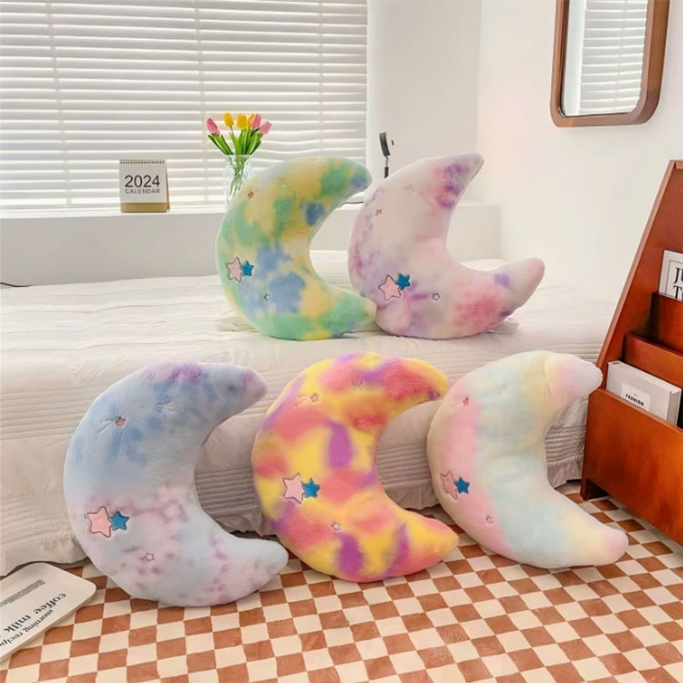 Imádnivaló Hold alakú párna