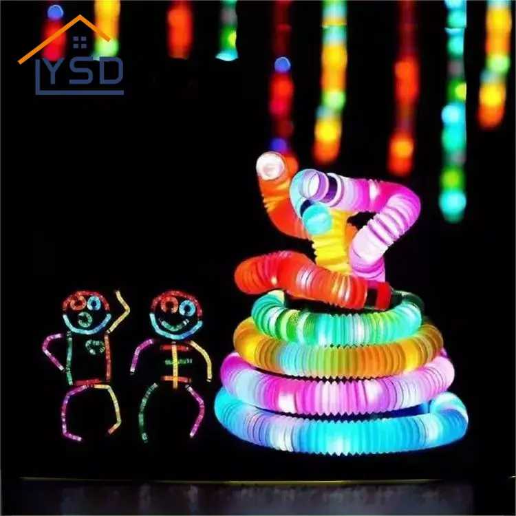 Világító színes teleszkópos cső