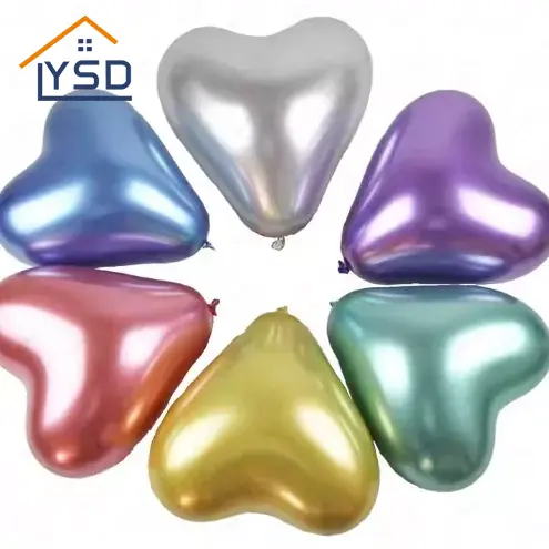 Fém szív alakú latex golyó