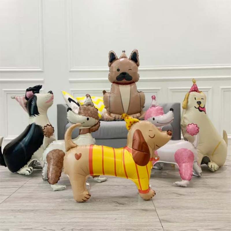 Álló kiskutya alumínium fólia golyók